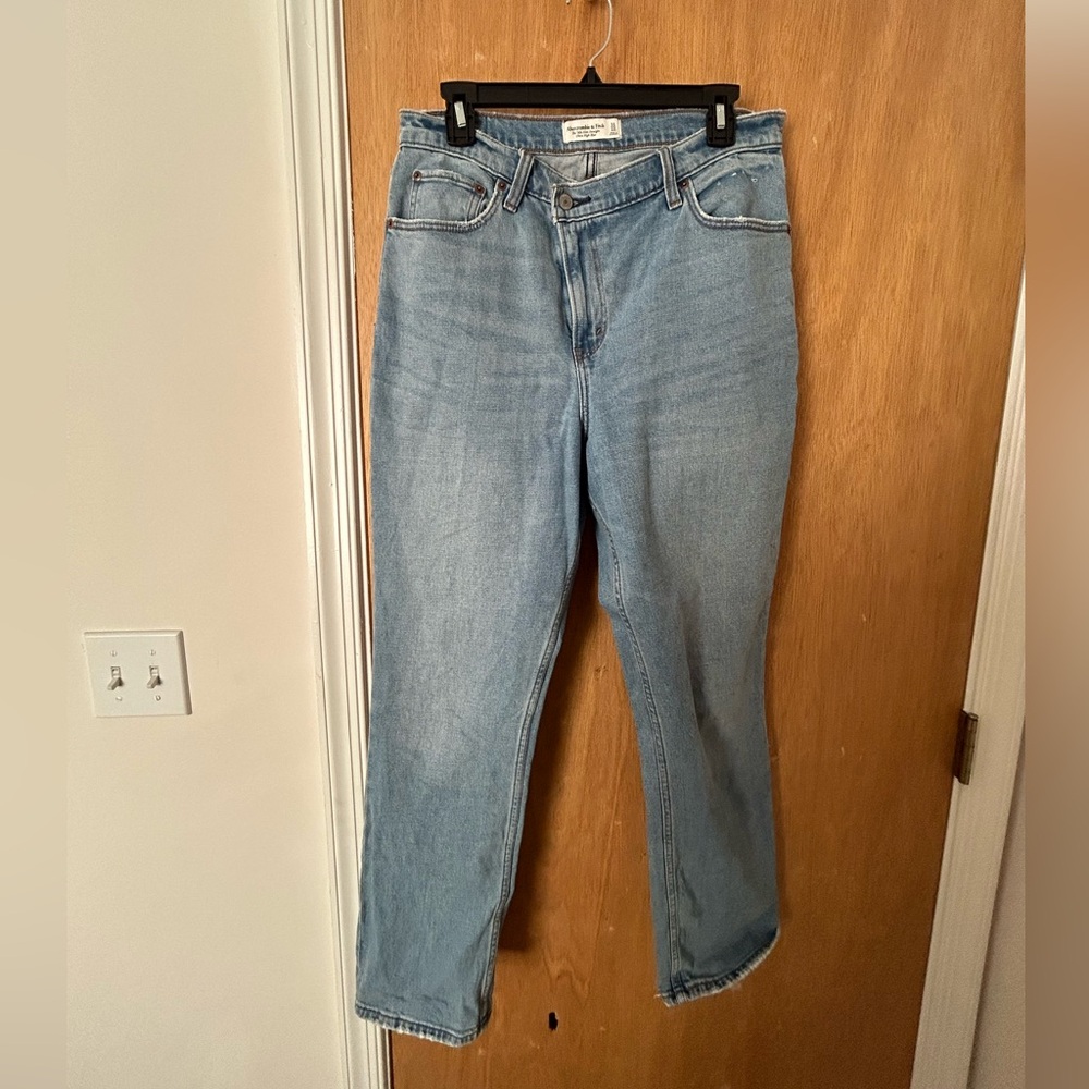 Abercrombie High Waisted Blue Jeans